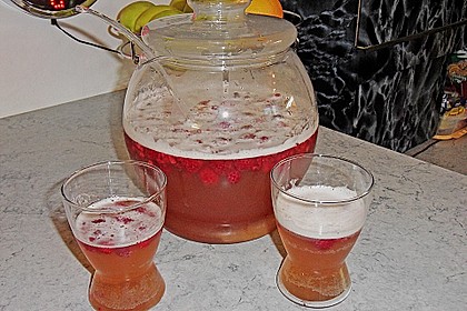 Himbeer - Wei&szlig;bier - Bowle