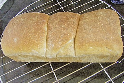 Weizentoastbrot mit Sauerteig 3