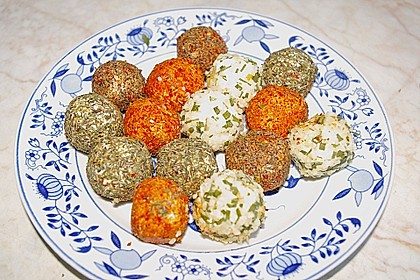Frischk&auml;se - Pralinen mit Kr&auml;utern 3