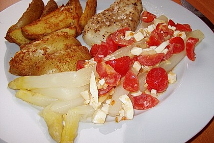 Spargel mit Tomaten - Vinaigrette und Ei 6