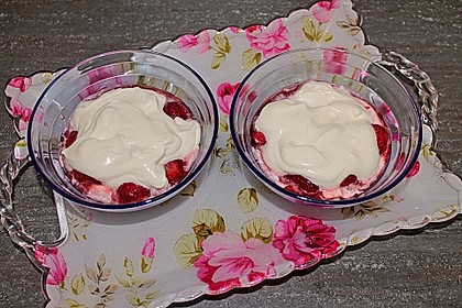 Erdbeeren mit Quark 10