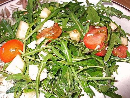 Ziegen Obazda Mit Salat Von Jungem Mangold — Rezepte Suchen