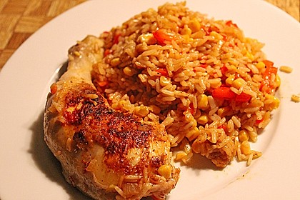 Bunte Hähnchenschenkel - Pfanne mit Reis