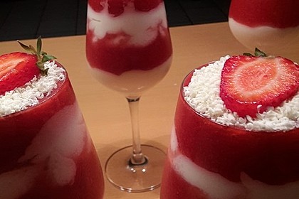 Spaghetti-Eis Dessert 7