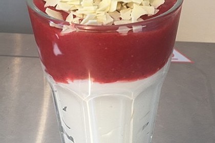 Spaghetti-Eis Dessert 30