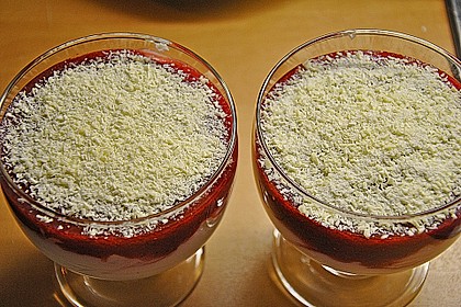 Spaghetti-Eis Dessert 25