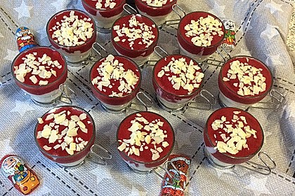 Spaghetti-Eis Dessert 54