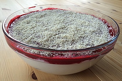 Spaghetti-Eis Dessert 48