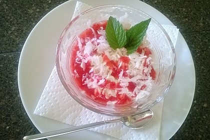 Spaghetti-Eis Dessert 77