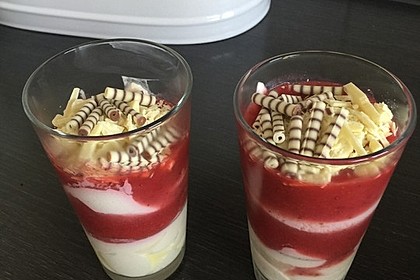 Spaghetti-Eis Dessert 75