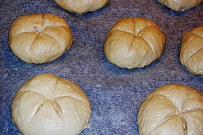 Kaisersemmeln / Kaiserbr&ouml;tchen 22