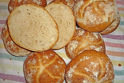 Kaisersemmeln / Kaiserbr&ouml;tchen 24