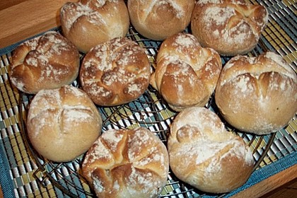 Kaisersemmeln / Kaiserbr&ouml;tchen 72