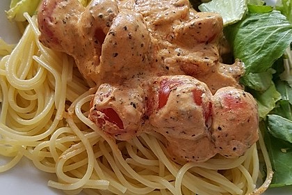 Nudeln mit marinierten Cherrytomaten und Frischkäse 28