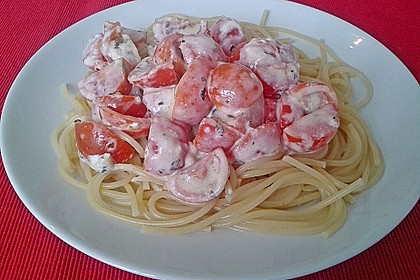 Nudeln mit marinierten Cherrytomaten und Frischkäse 44