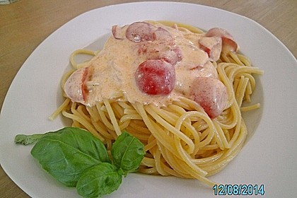Nudeln mit marinierten Cherrytomaten und Frischkäse 46