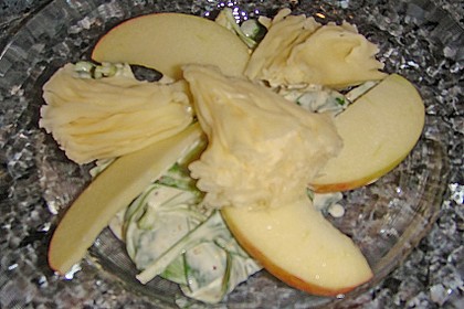 K&auml;se - Salat mit Birnen und Haseln&uuml;ssen 1
