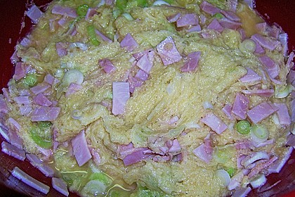 Riefkoken mit Kochschinken und Lauzwiebeln 7