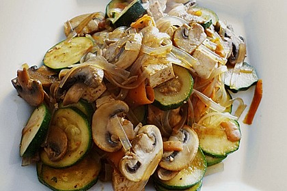 Gem&uuml;se mit Glasnudeln