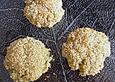 Claires Reis - Kartoffel - Pl&auml;tzchen im Sesam - Mantel