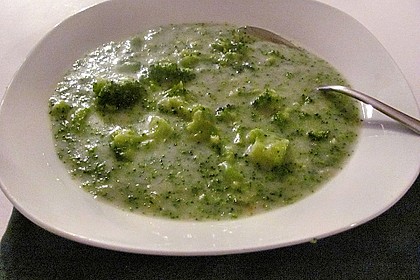 Brokkolisuppe