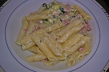 Zucchini - Schinken - Nudeln 11