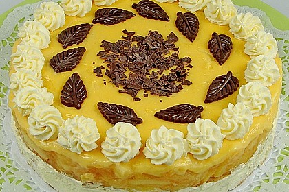 Apfeltorte mit Pudding - Eierlik&ouml;r - Guss