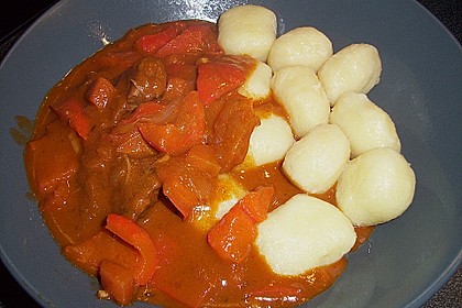 Saftiges Paprikagulasch 19