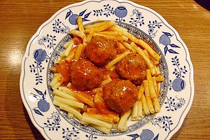 Hackfleischb&auml;llchen in Tomatenso&szlig;e &agrave; la Gabi