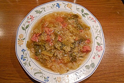 Kohlsuppe &agrave; la Gabi