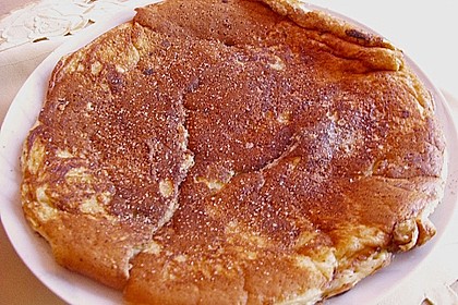 Fluffige Pfannkuchen mit Obst 2