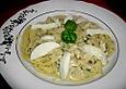 Basilikum - Sauce mit H&auml;hnchen und Mozzarella