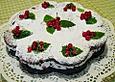 Johannisbeertorte mit frischen Beeren