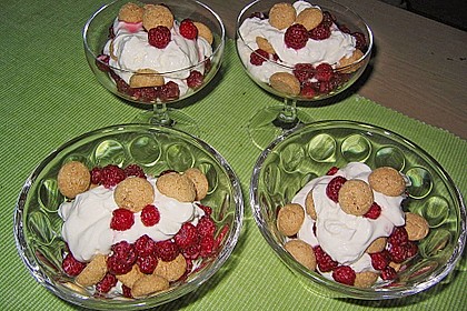 Erfrischendes Beeren - Sommerdessert 6