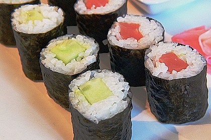 Dünne Sushi-Rollen 1