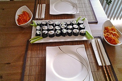 Dünne Sushi-Rollen 4
