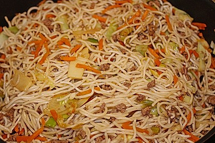 Chinesische Nudelpfanne mit Hackfleisch 6