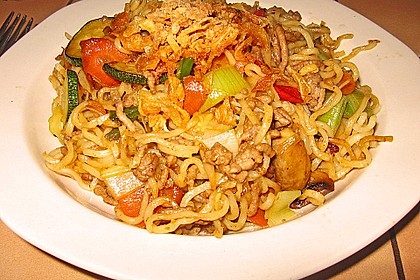 Chinesische Nudelpfanne mit Hackfleisch 3