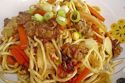 Chinesische Nudelpfanne mit Hackfleisch 1