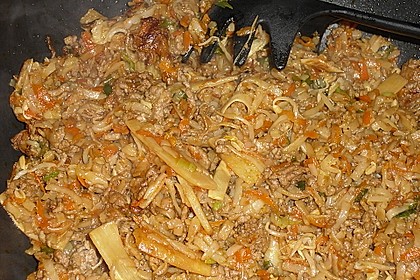 Chinesische Nudelpfanne mit Hackfleisch 12