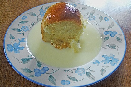 Buchteln mit Marmeladenfüllung 20