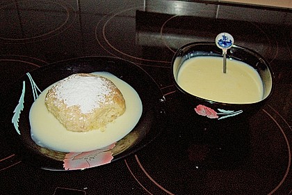 Buchteln mit Marmeladenfüllung 38