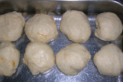 Buchteln mit Marmeladenfüllung 39