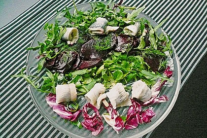 Rote Bete - Salat mit Rollmops 1