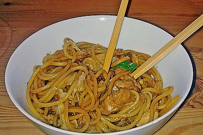 Bratnudeln 'China' 2