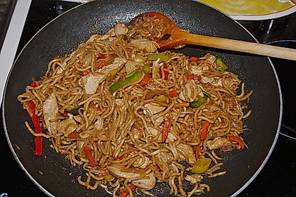 Bratnudeln 'China' 3