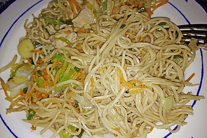 Bratnudeln 'China' 4