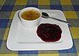 Kokos - Cr&egrave;me br&ucirc;l&eacute;e mit hei&szlig;en Kirschen