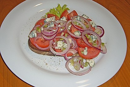 Brotsalat einmal ganz anders