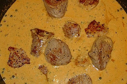 Schweinefiletmedaillons in Grüner Pfeffer - Sauce 9